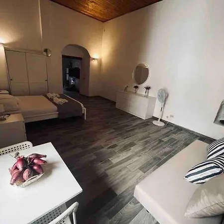 La Casa Del Barone A Apartment Tropea